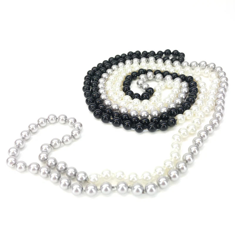 Pearls Black White Necklace