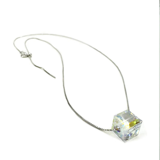 Necklace Prismatic Pendant