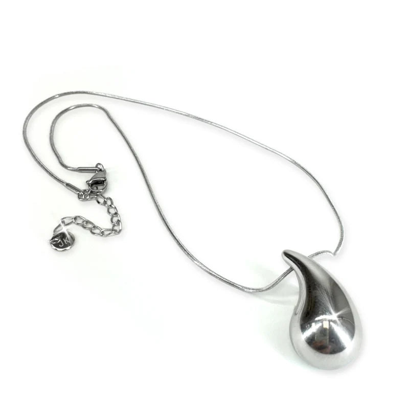 Teardrop Silver Necklace